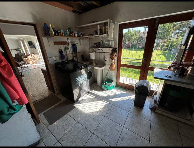 3 BEDROOM HOUSE FOR SALE IN WAVECREST